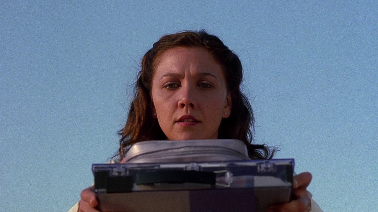 Maggie Gyllenhaal as Lee Holloway in 'Secretary' (2002)